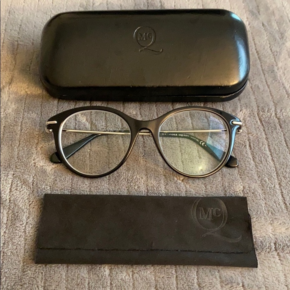Alexander McQueen Glasses